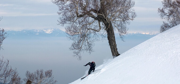 Skiing in Gulmarg